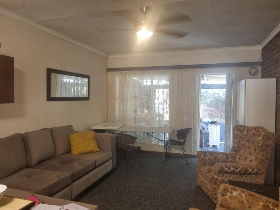 1 Bedroom Property for Sale in Meerhof North West